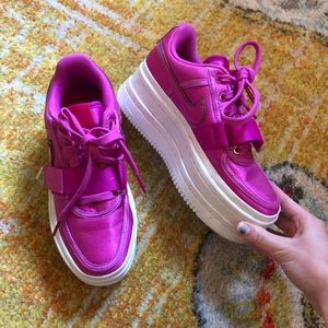 NWOT Nike Platforms